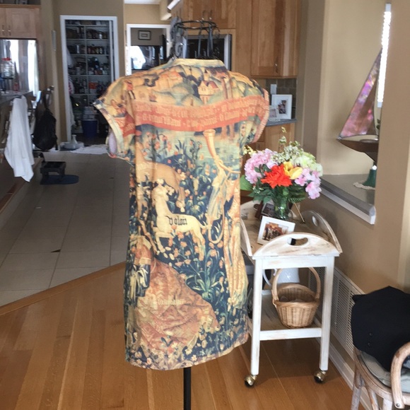 Graphic tee - Picture 2 of 4